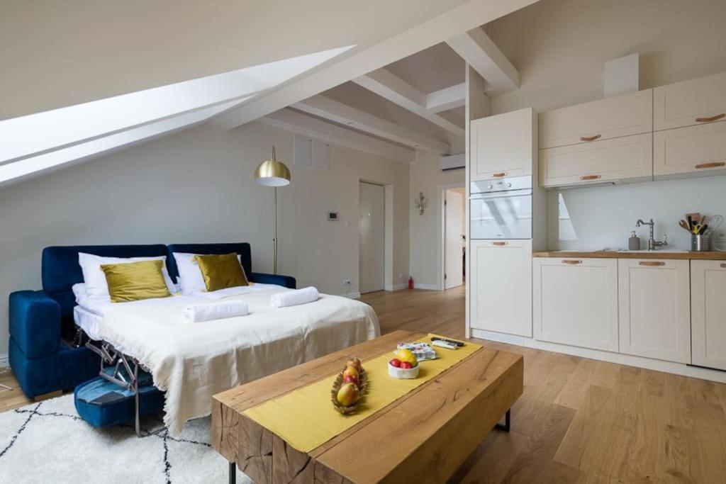 Charming Apartment In Perfect Location Krakow Exterior photo